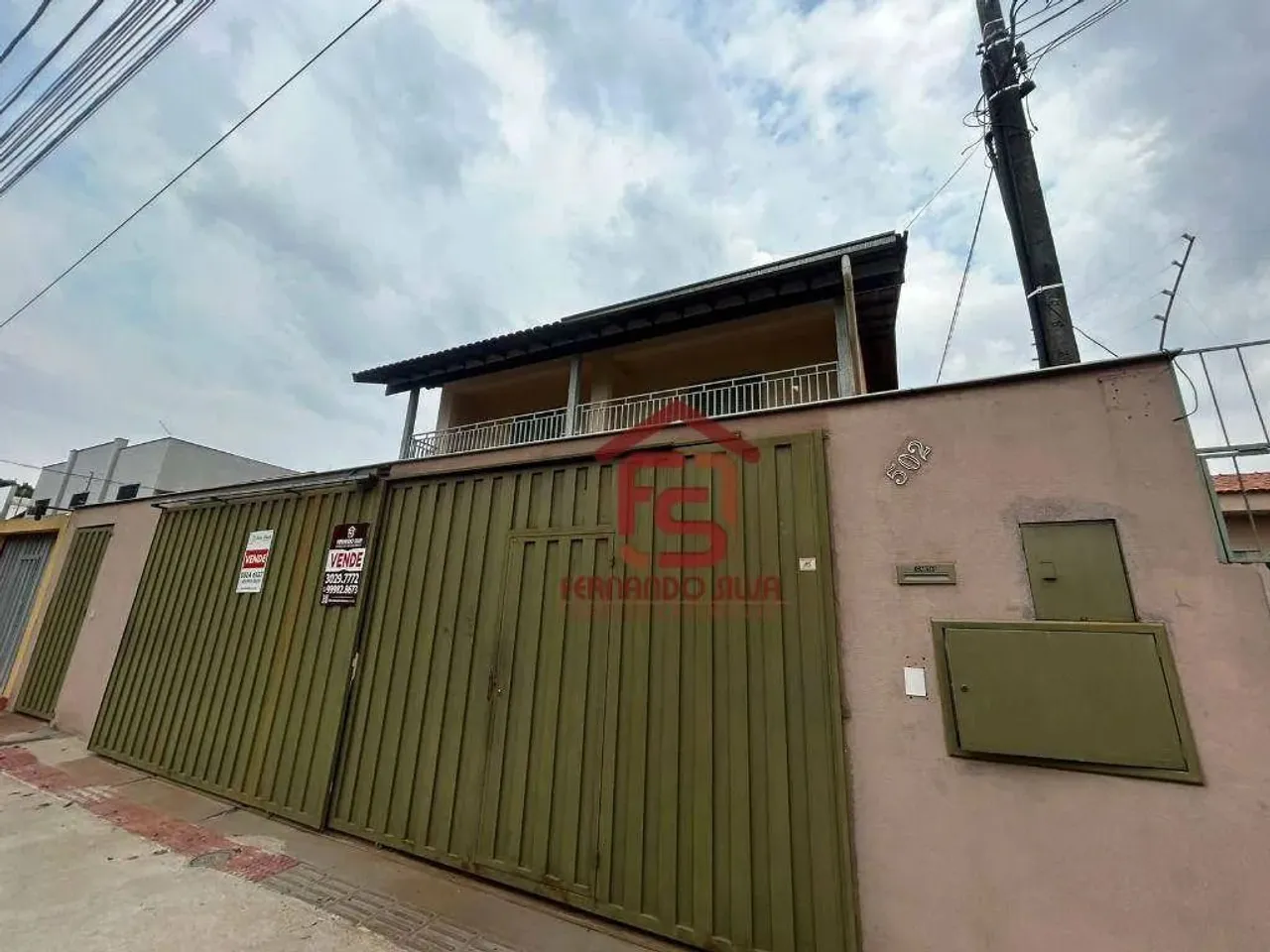 Sobrado com 5 dormitórios à venda, 212 m² por R$ 650.000,00 - Lago Igapó - Londrina/PR
