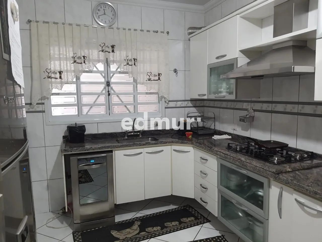 SOBRADO para VENDA com 320m² no bairro Parque Jaçatuba com 3 quartos e 5 vagas. Santo Andr - Foto 4