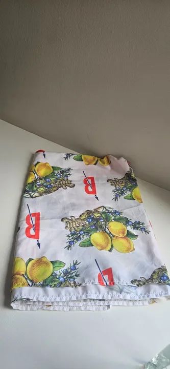 Kit gin Beefeater (Garrafa + canga de praia)  - Foto 3