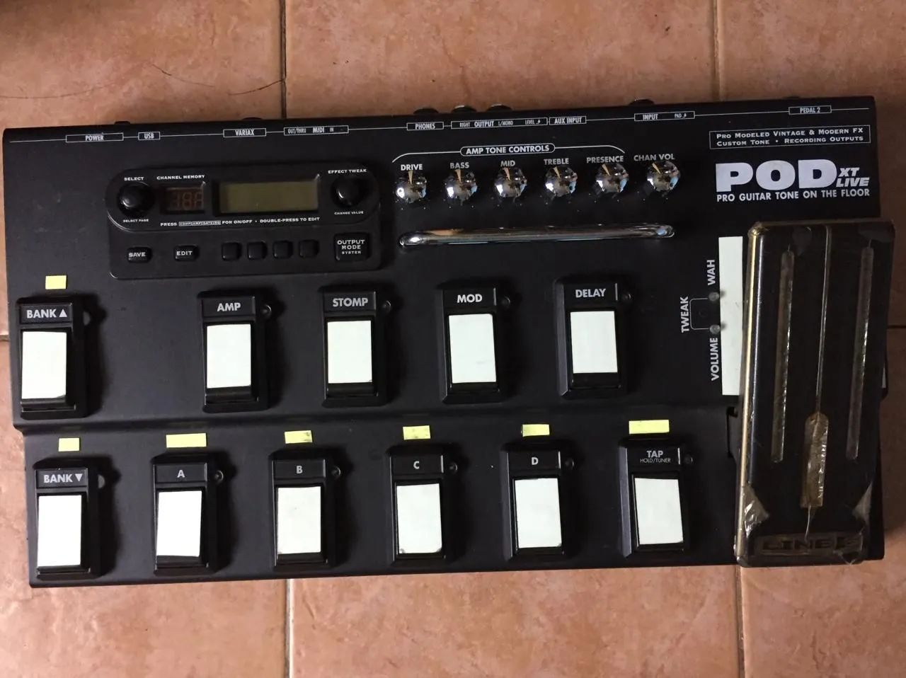 Pedal de Guitarra Line 6 Pod XT Live