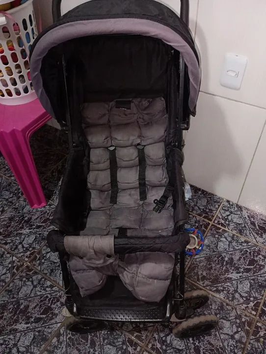 Carrinho de bebê usado - Foto 4