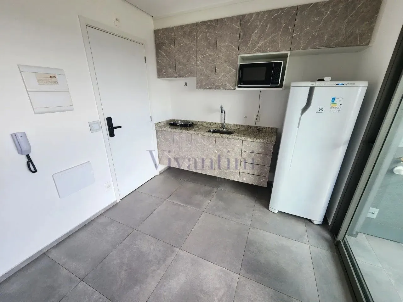 Studio no Tatuapé com 1 dormitorio e 1 vaga