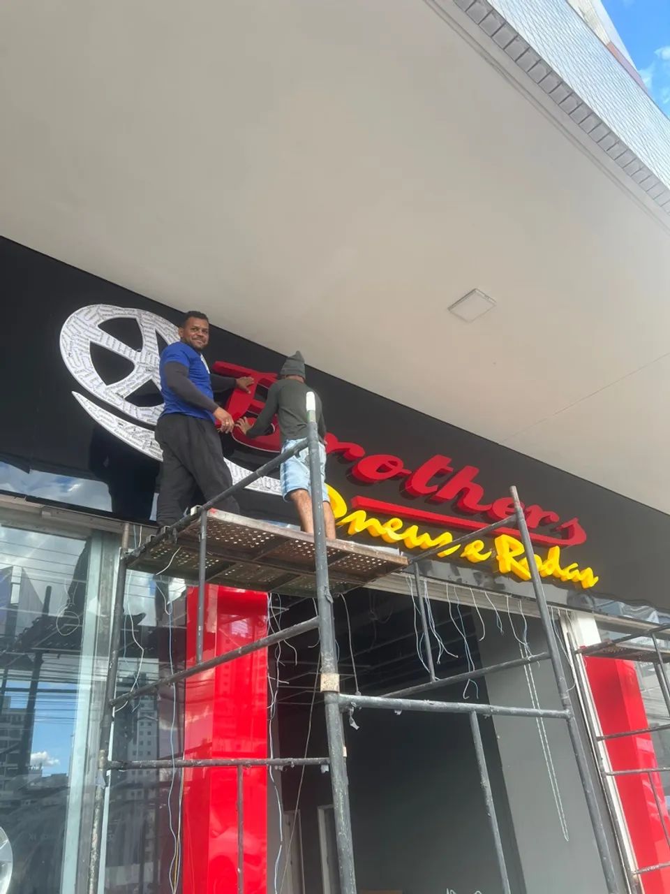 Letreiros e fachadas  - Foto 3
