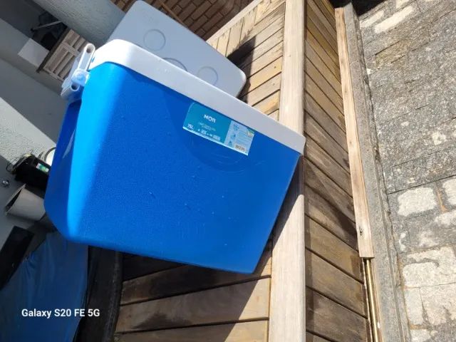 Caixa térmica Mor 75Litros Nova