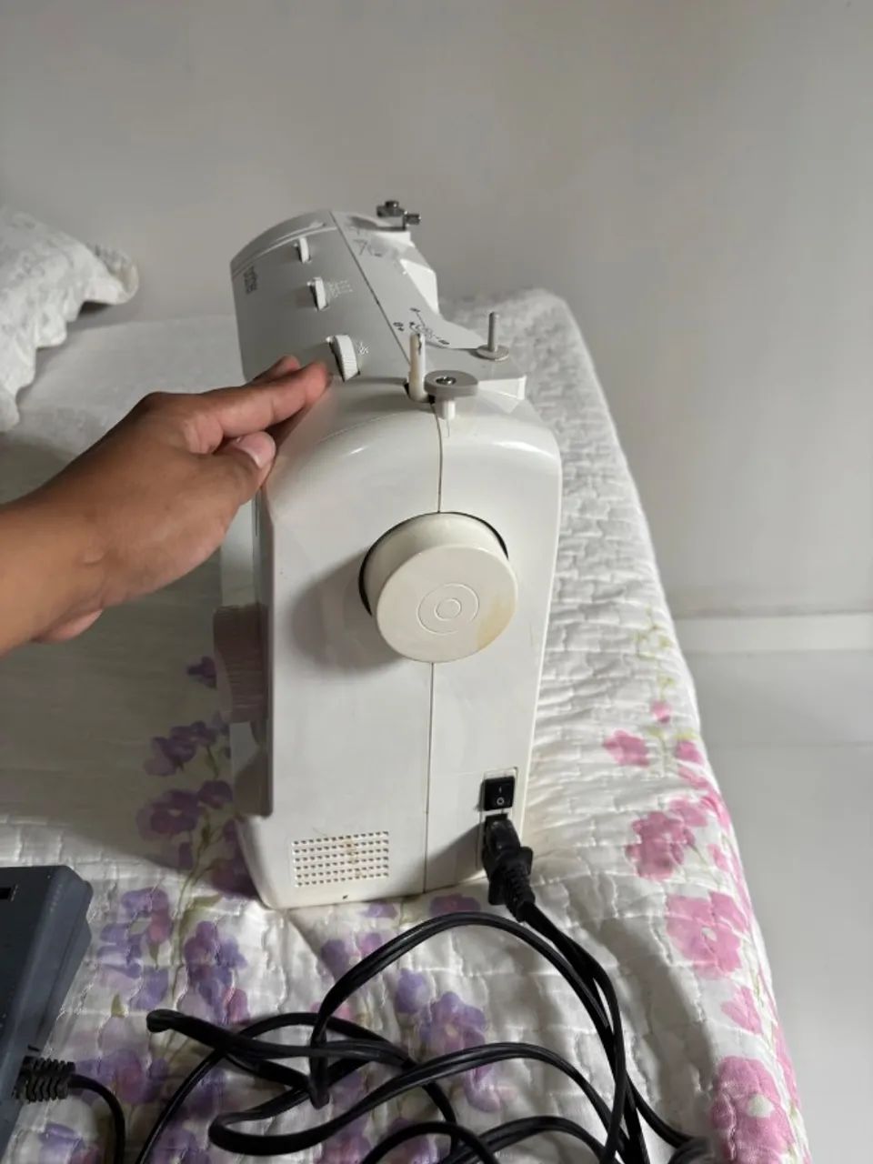 Máquina de Costurar65192841020417122