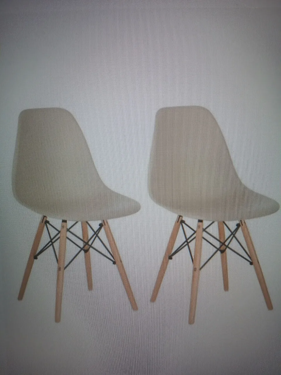 2 cadeiras Eames Eiffel cor Nude