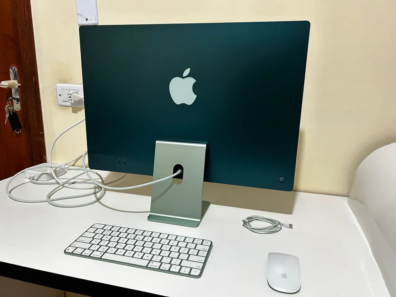 IMac 24