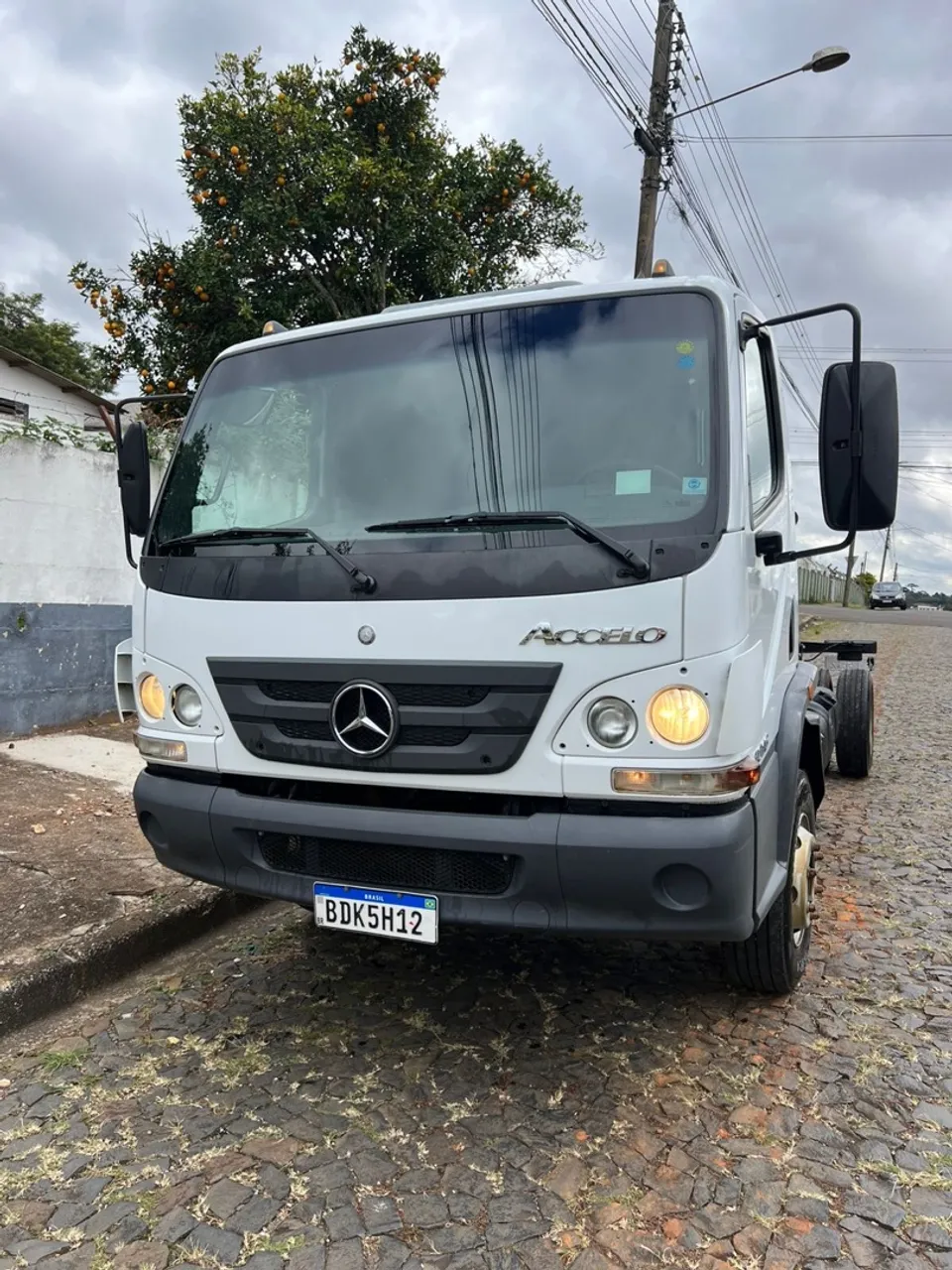 MB Accelo 1016 ano 2019 único dono