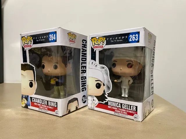 Funko Pop dupla friends - Chandler e Monica Wave 1 - Caixa