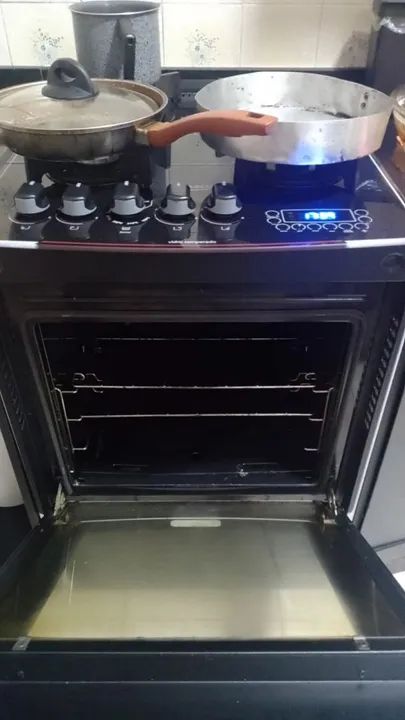 Instalação com material e transformação de gás  - Foto 2
