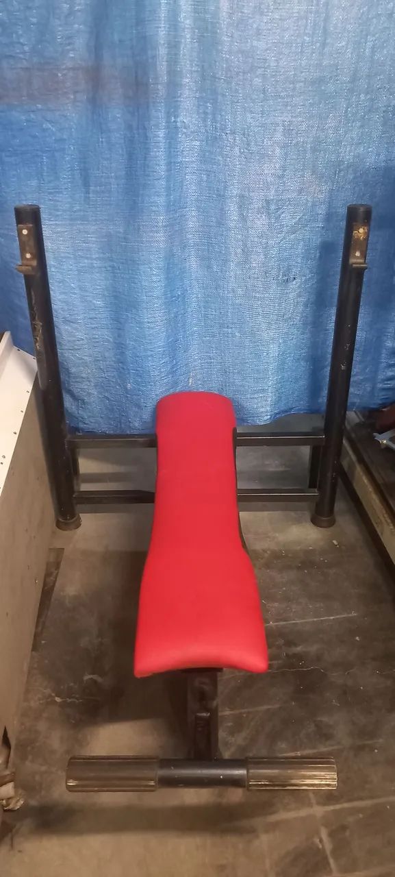 Banco de Supino com Suporte para Barra
