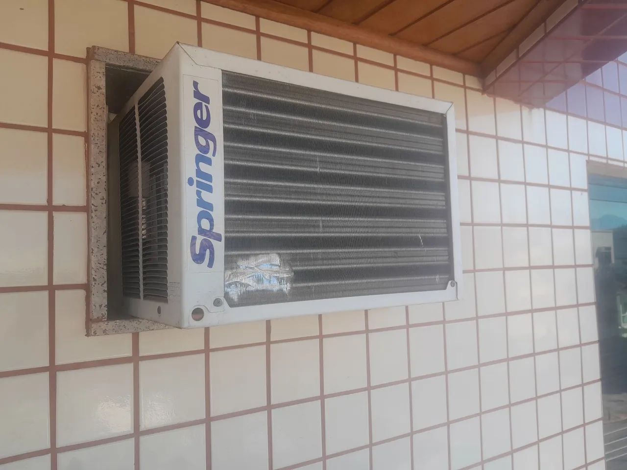 Ar condicionado janela 7500btus  - Foto 3