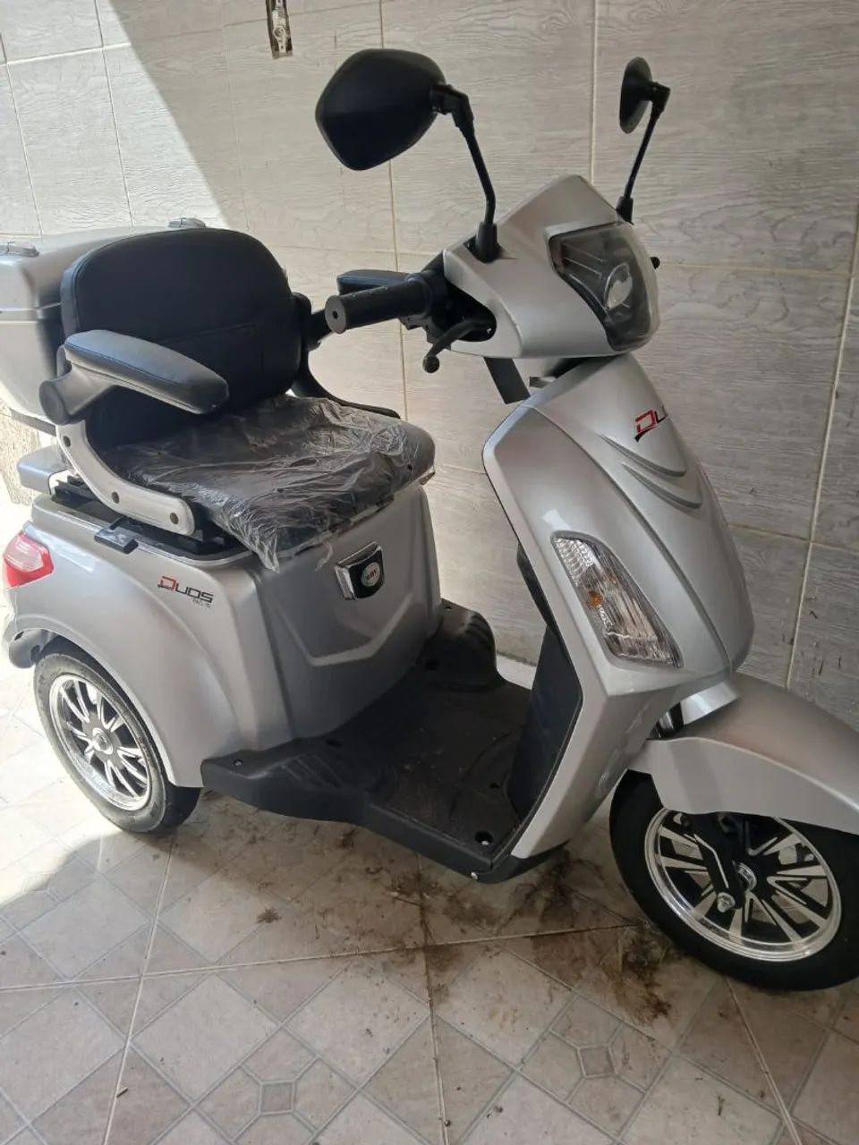 Moto elétrica 64309385399298120