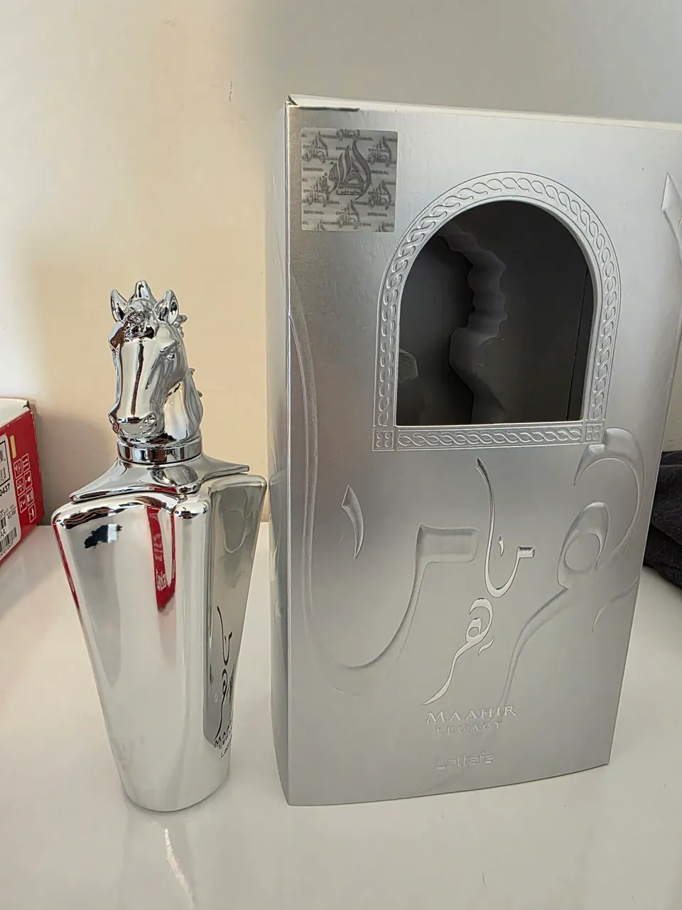 Perfume Maahir Legacy Lattafa