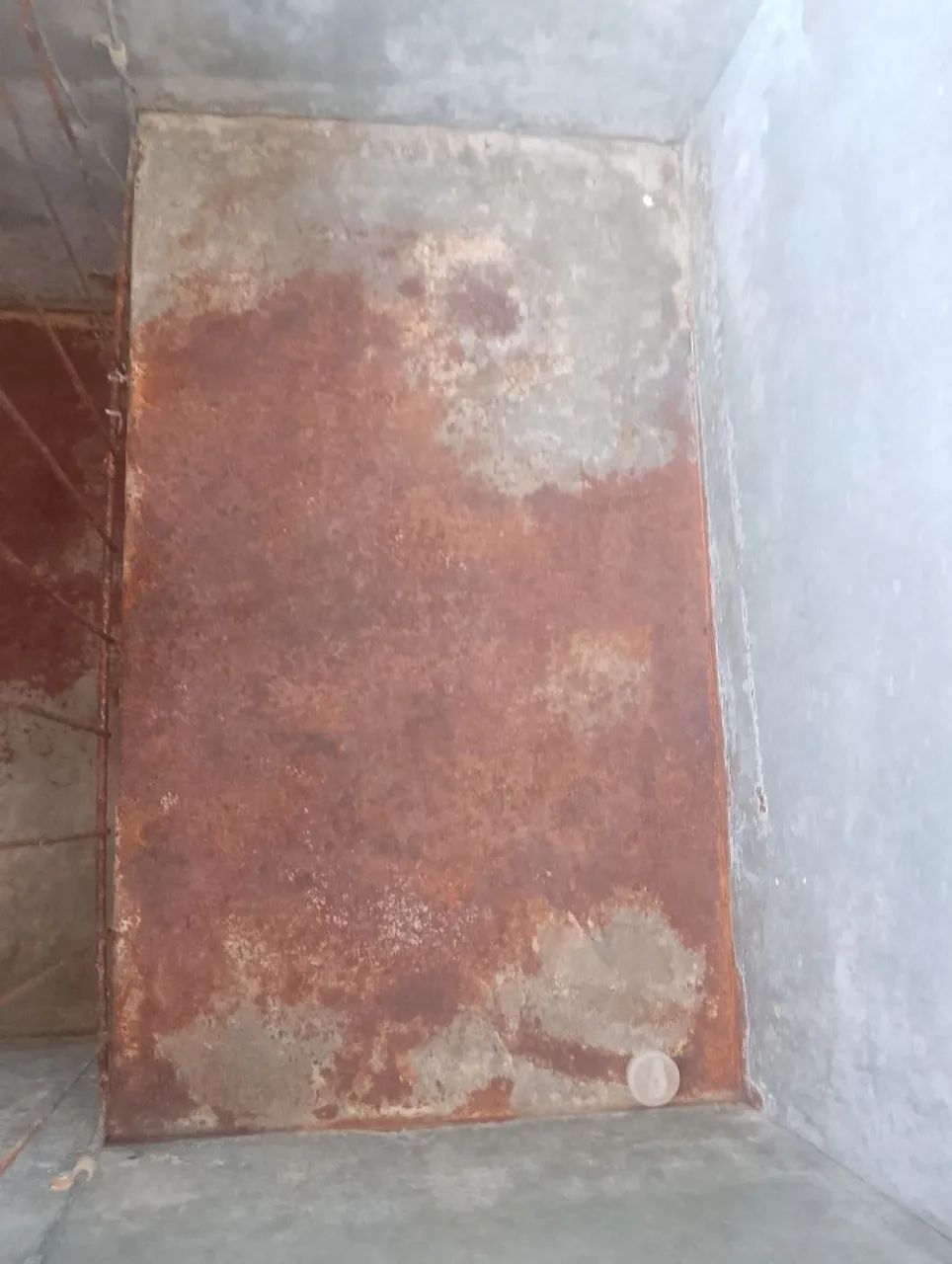 Freezer Eletrolux duas tampas em ótimo estado funcionando  - Foto 4