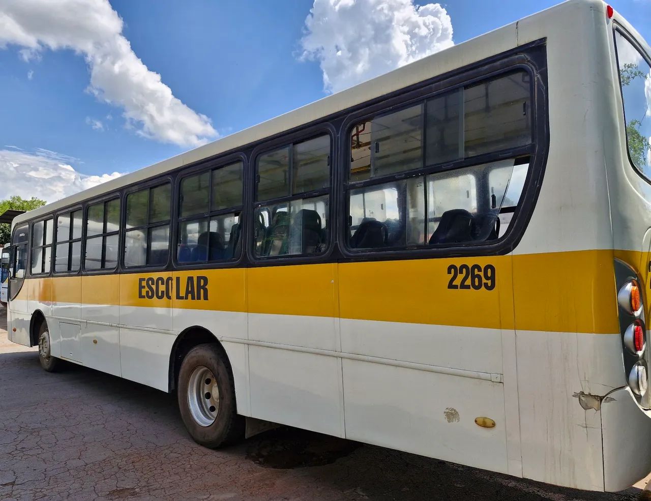 CAIO APACHE VIP MERCEDES-BENZ 1418 - Foto 4