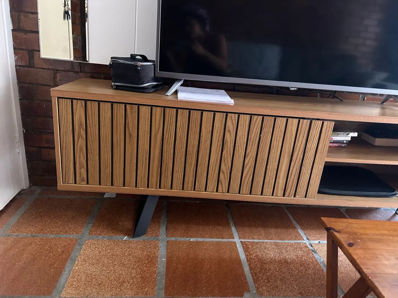 Wooden TV Stand64840818428546121