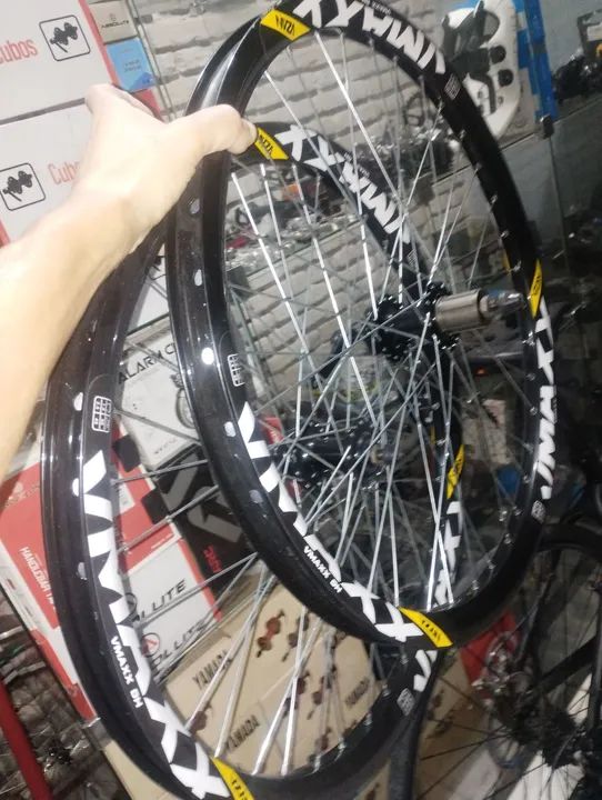 Rodas Aro 26 com cubos k7 Vmaxx novas - Foto 5