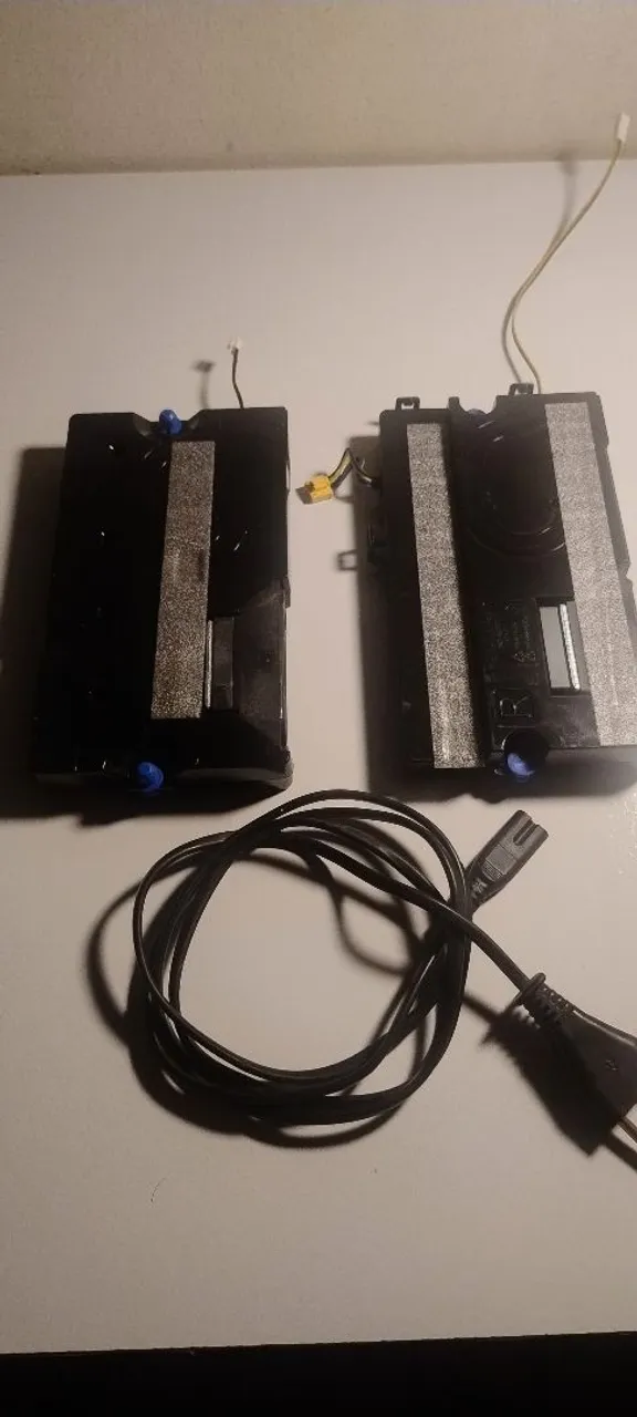 Auto falantes e Fonte de Alimentação para TV Samsung
