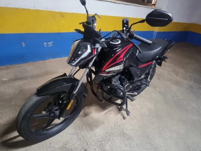 Moto 150cc 2025 Apenas 3 mil km - Financio até 100%