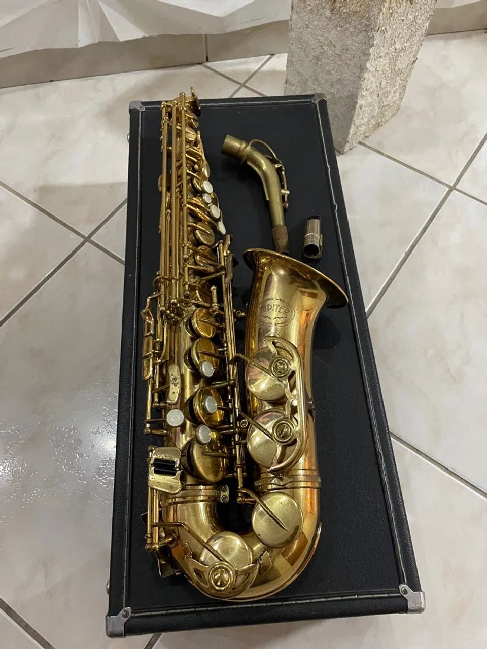 シャロット Sax Alto Jupiter JAS-567 / JAS-565 - Instrumentos musicais - Santa