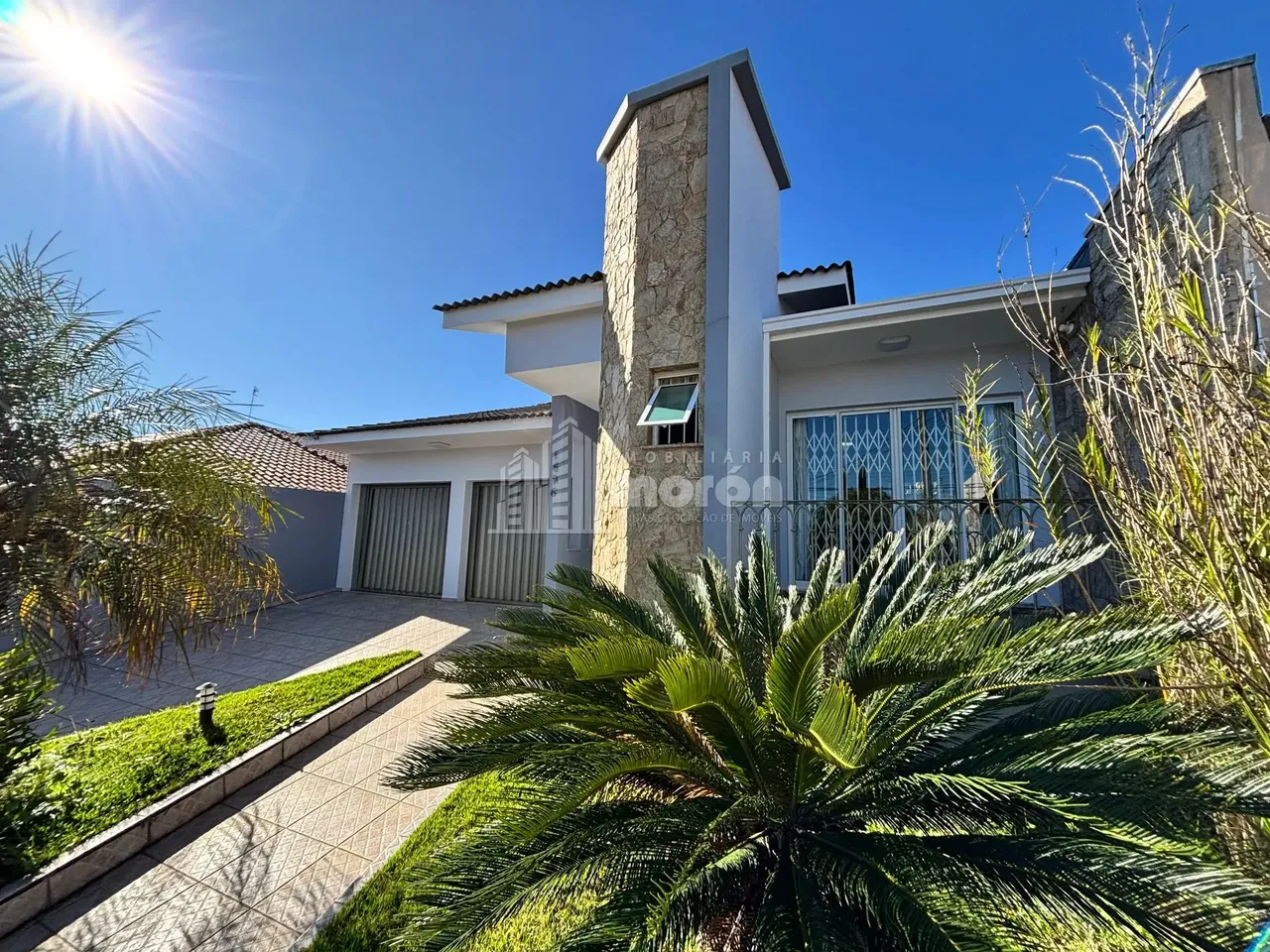 CASA PARA VENDA E LOCAÇÃO NO JARDIM CARVALHO