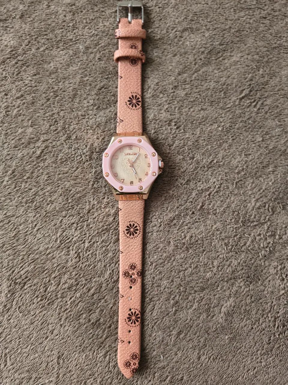 Relógio de pulso, analógico, feminino, marca Lacerole. - Foto 2