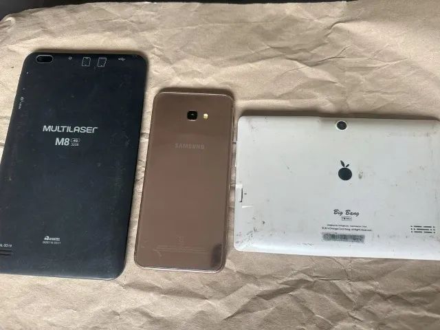 lote de tablet multilaser m8 + a20 + tablet todos para peças ou reparo - Foto 4