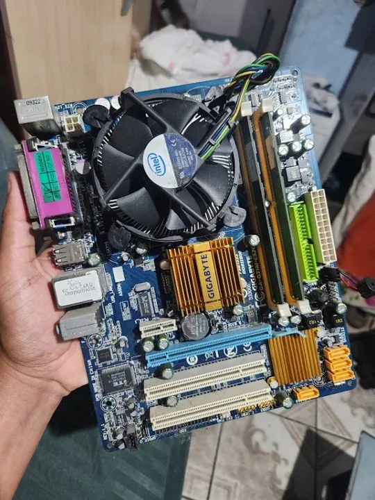 Kit Placa Mãe Gigabyte Ga-g31m-es2c Pentium Dual Core 2gb 2,60GHZ