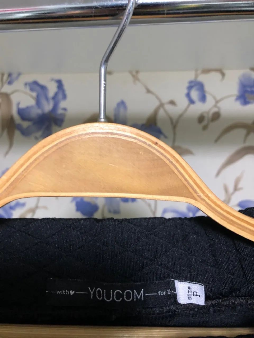 CONJUNTO SAIA YOUCOM P E BLUSINHA P PRETO - Foto 3