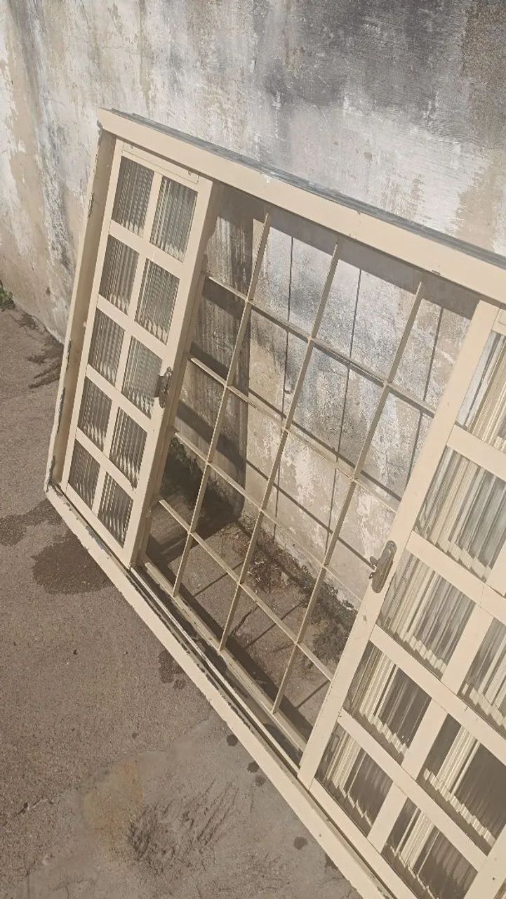 Janela de Aço com Vidro - Foto 2
