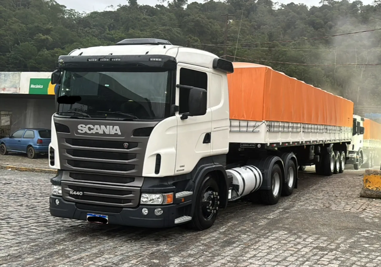 Pra TorrarScania R440 automático e carreta Librelato
