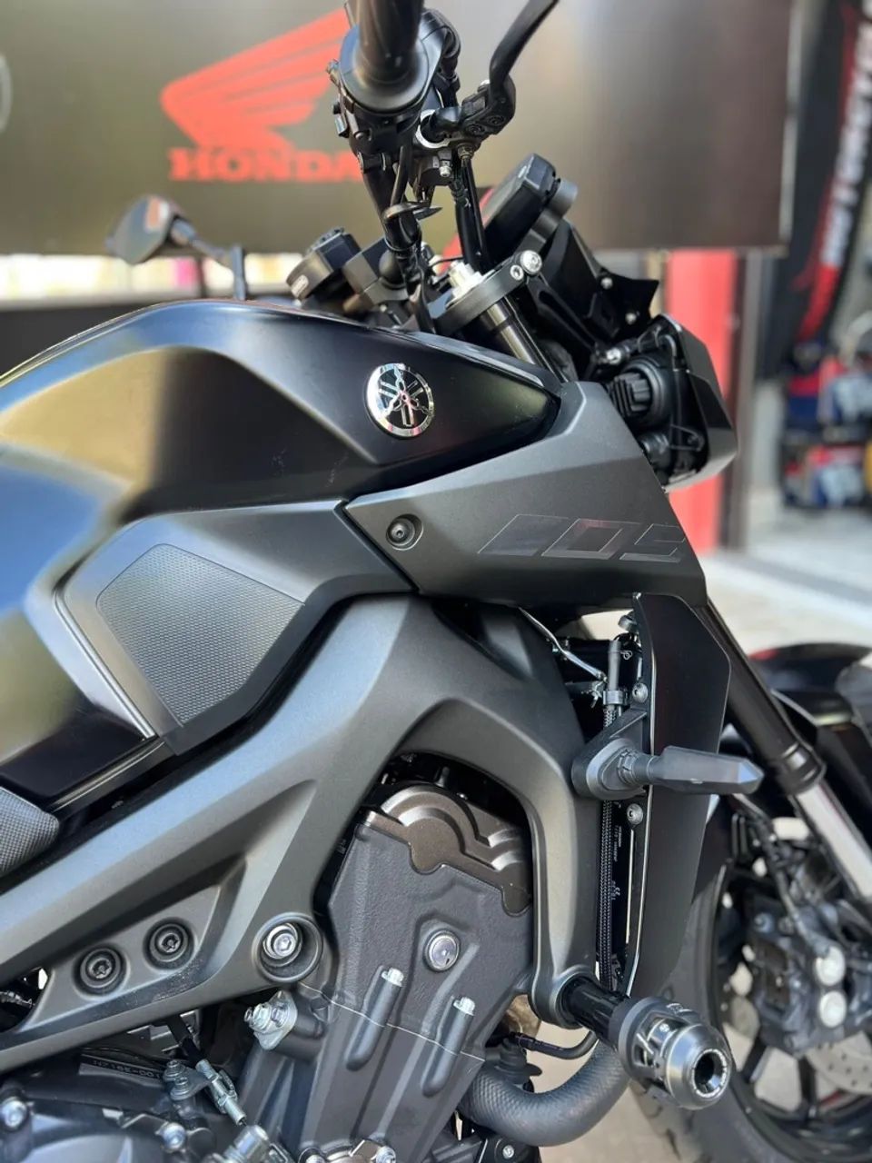 Yamaha MT-09 - Foto 5