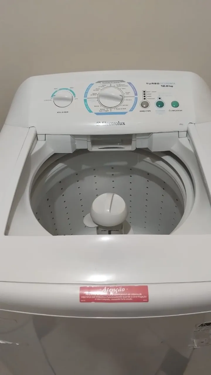 Máquina de lavar roupa Electrolux 12 kg