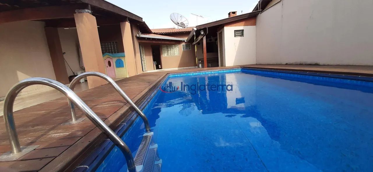 Casa com piscina à venda, 67 m² por R$ 460.000 - Jardim Imagawa - Londrina/PR