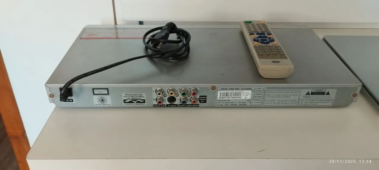 Vende-se dvd  karaoque da CCE  - Foto 3
