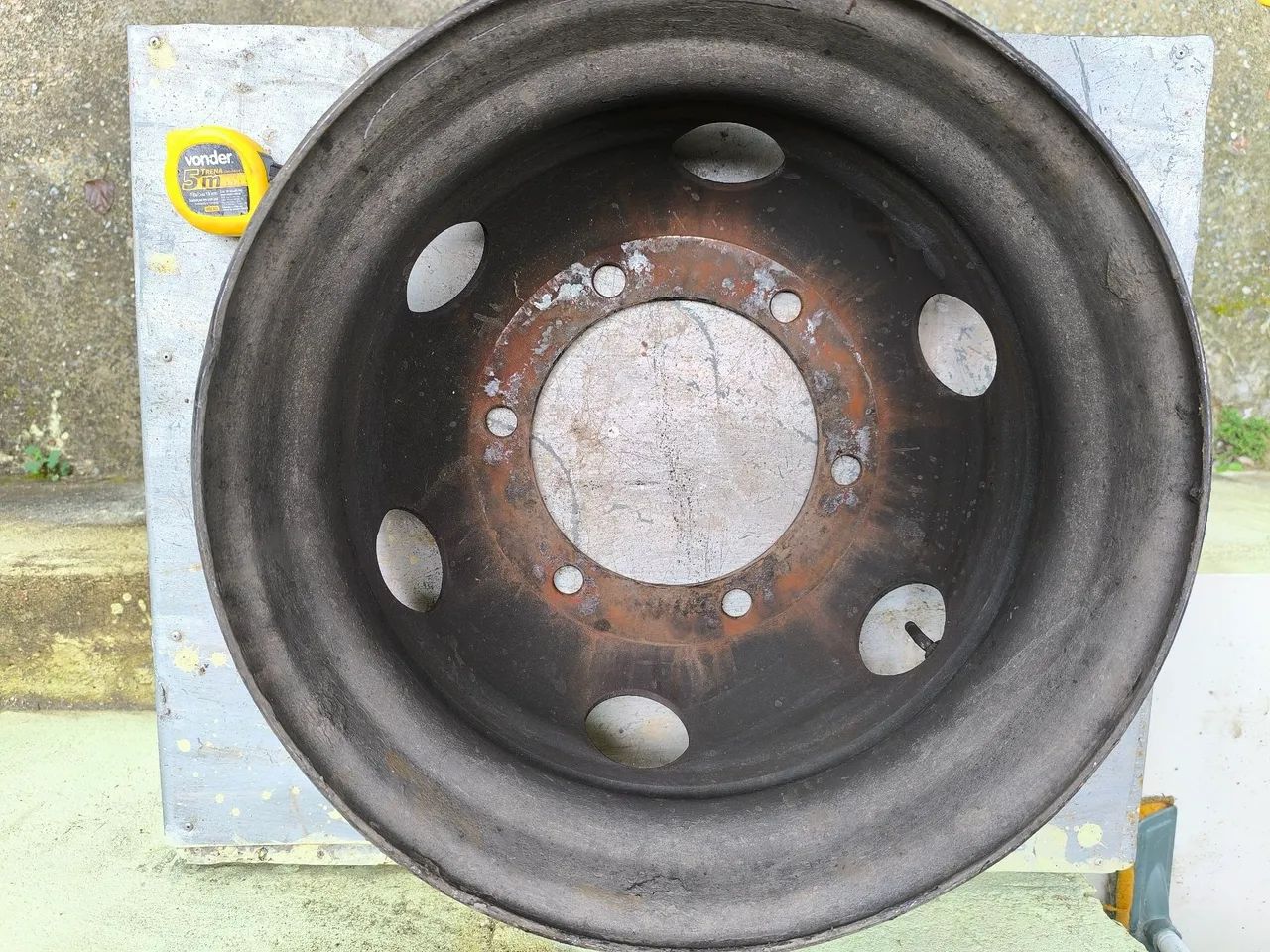 Roda de Ferro caminhão Accelo e Volks  - Foto 2