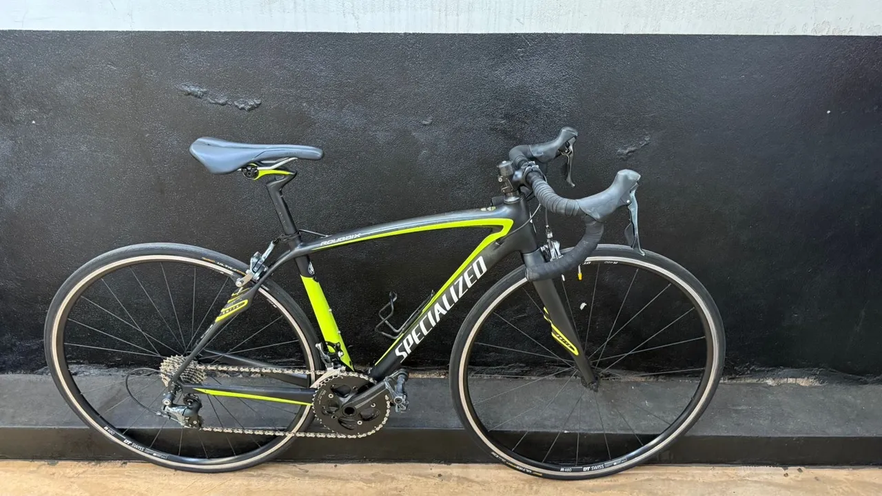 Specialized Roubaix - Bike de Estrada