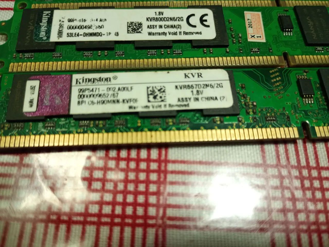 Memória RAM Kingston 2GB DDR2 800MHz - Foto 2