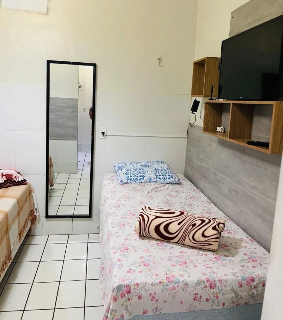 Kitnets Mobiliadas - Foto 6