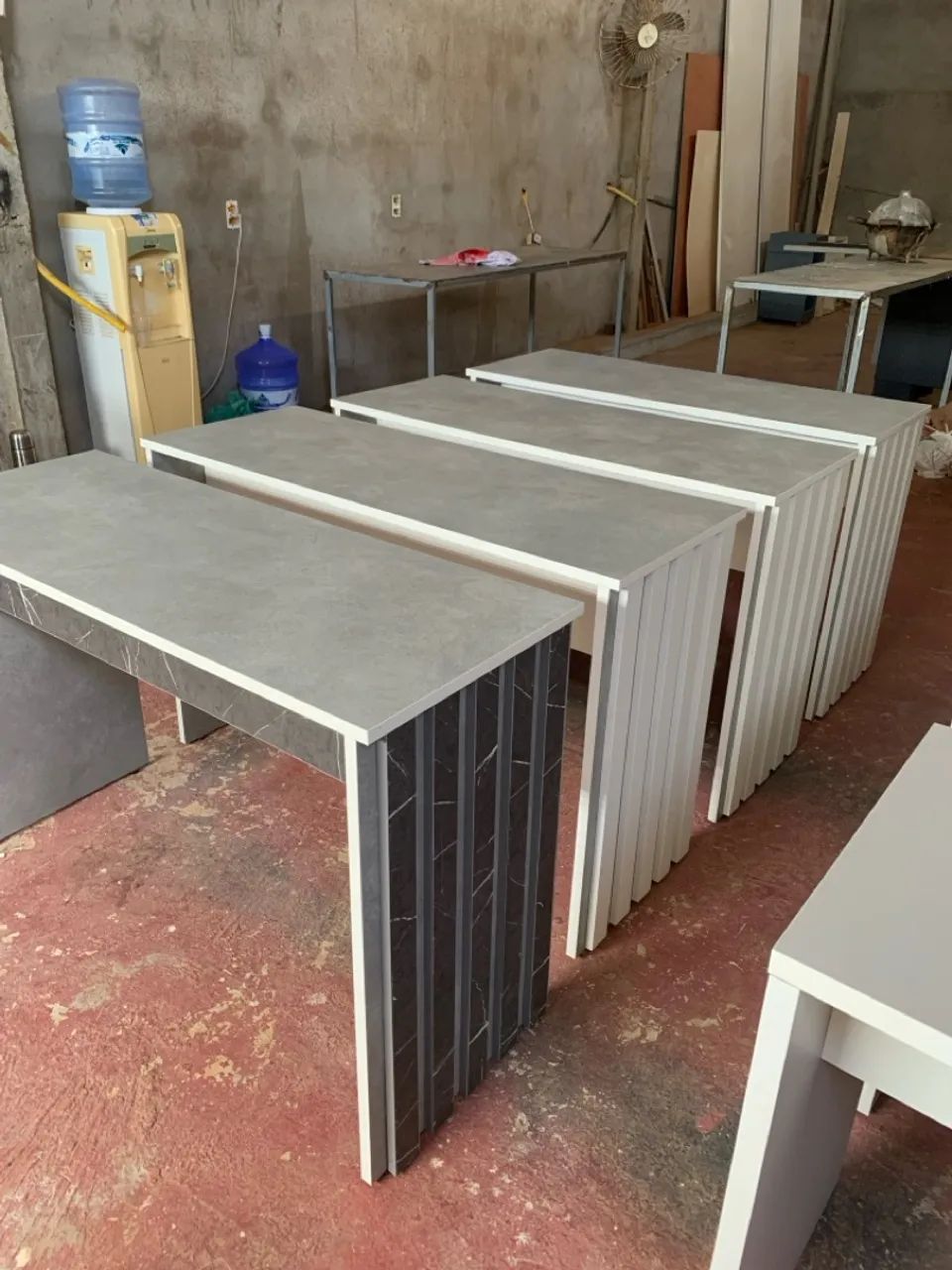 Mesas em cores iguais - Foto 5