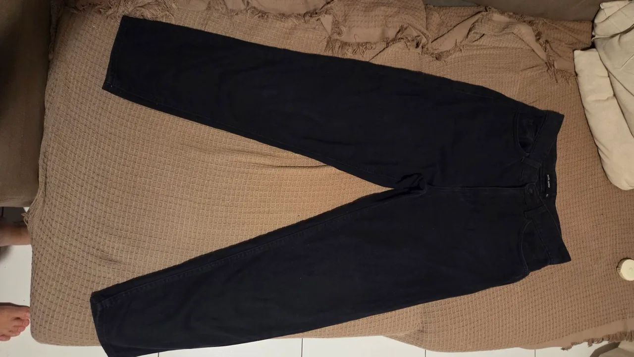 Calça preta n° 40