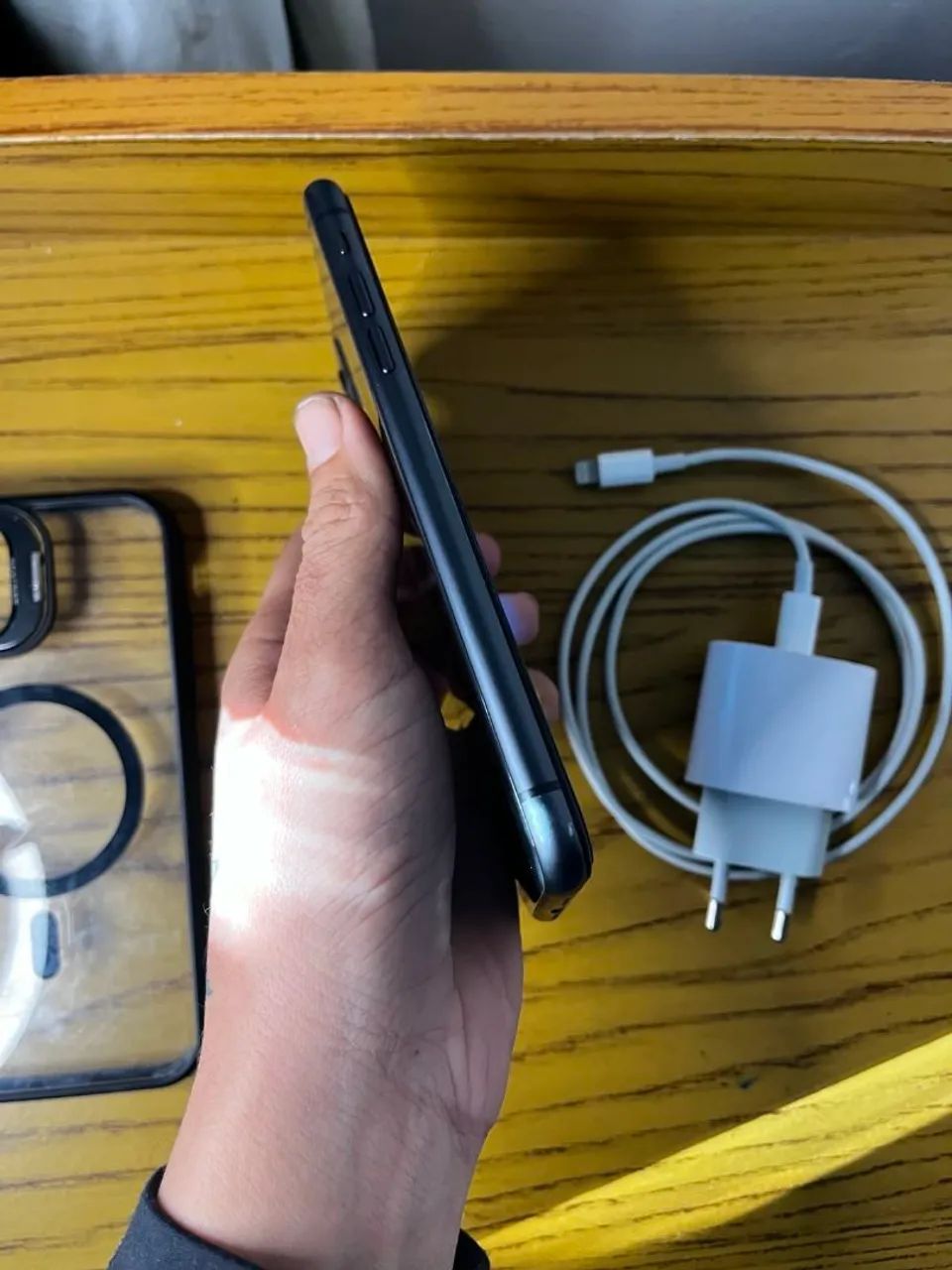 iPhone 11 64GB c/ Carregador Apple e Capa Protetora  - Foto 3