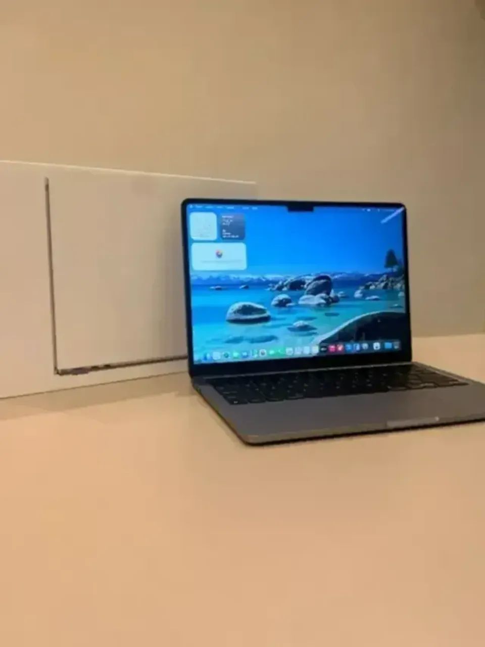 MACBOOK AIR M2 256GB - 8RAM - TELA 13POL - SPACE GRAY- 98% DE