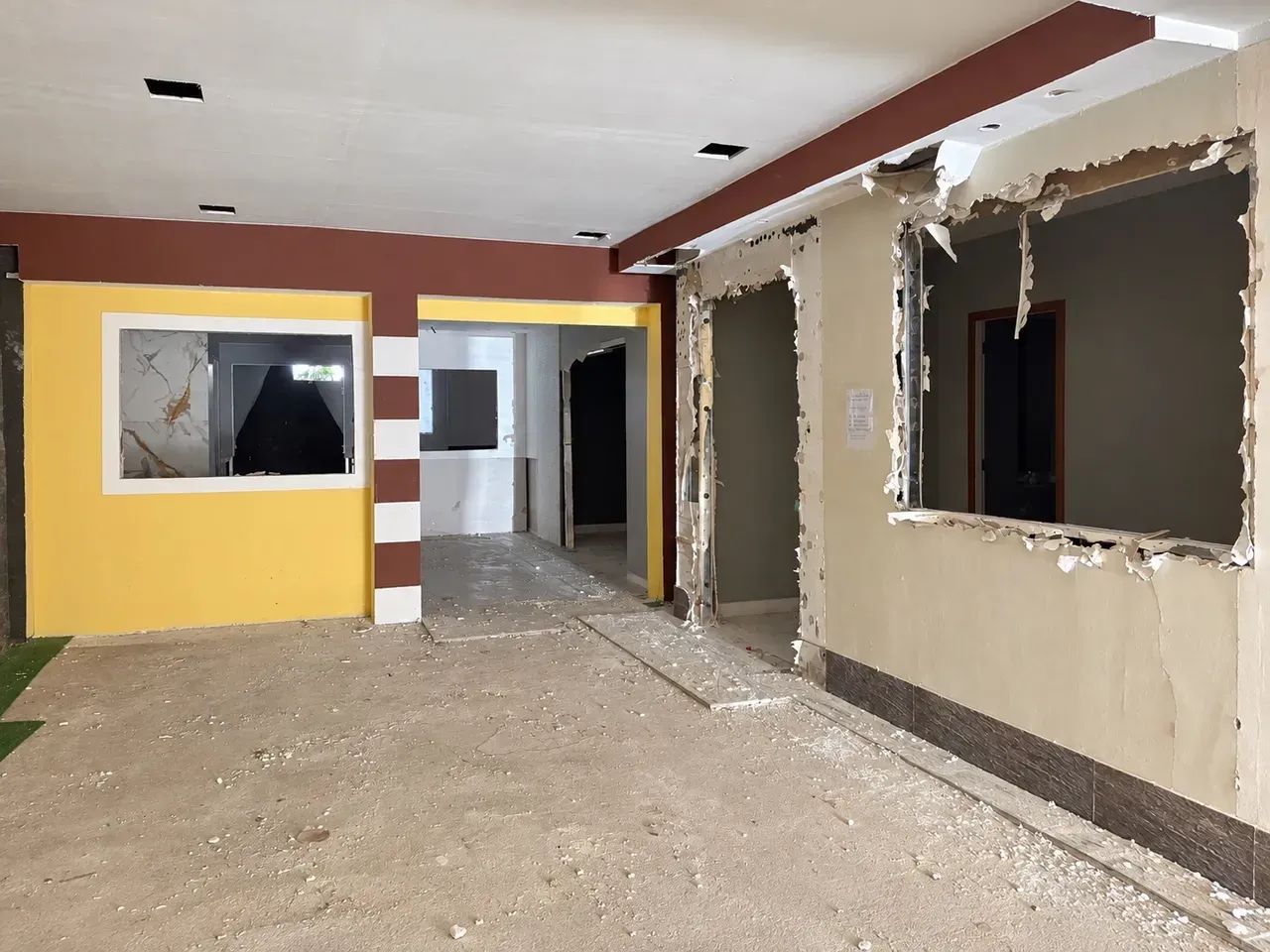 Loja para locação com 350 m² em Correas - Foto 4