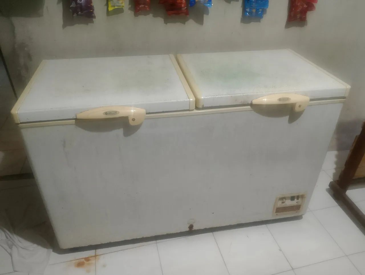 Vendo Frizer, funcionando bem. - Foto 2