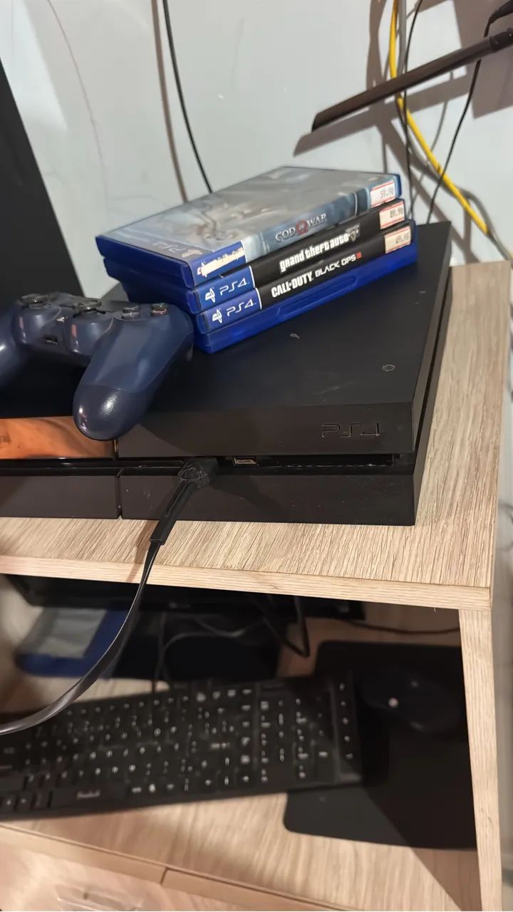 Vende-se play 4  - Foto 2