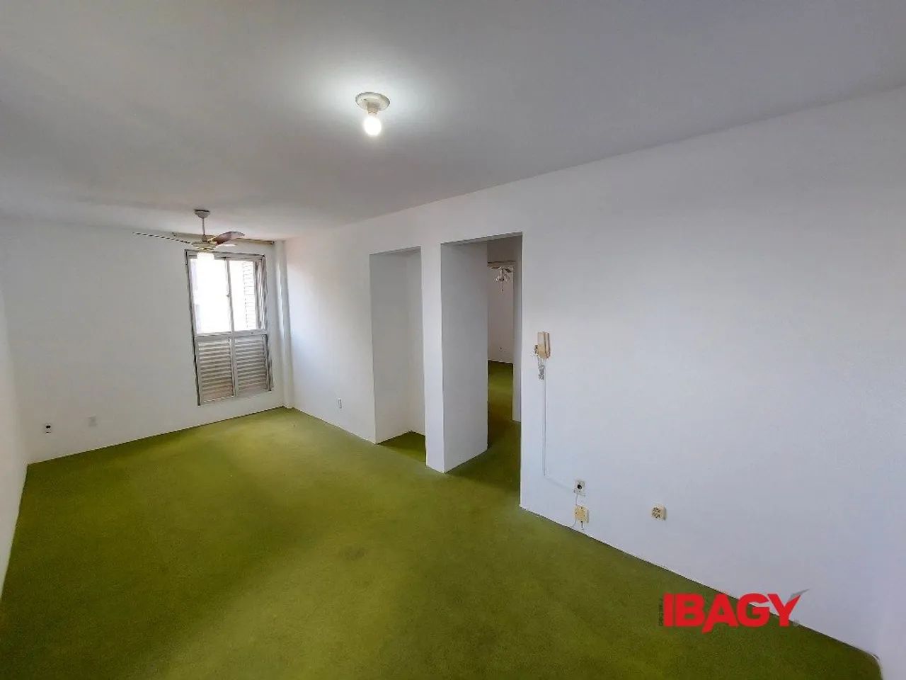 Excelente Apartamento 2 dormitório(s) em Centro - Florianópolis - Foto 2