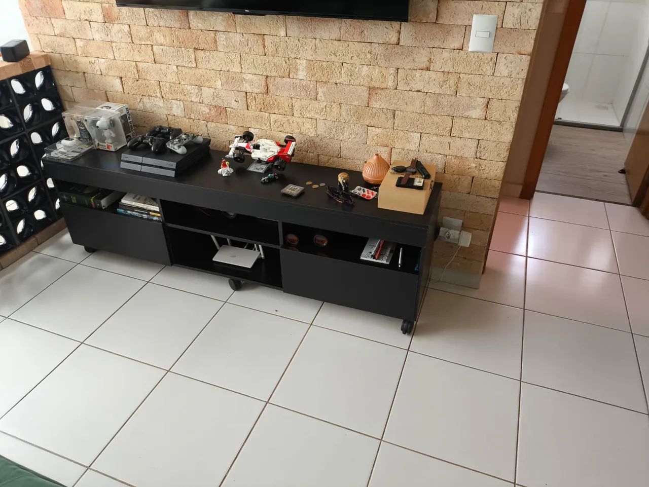 Rack de sala preto 
