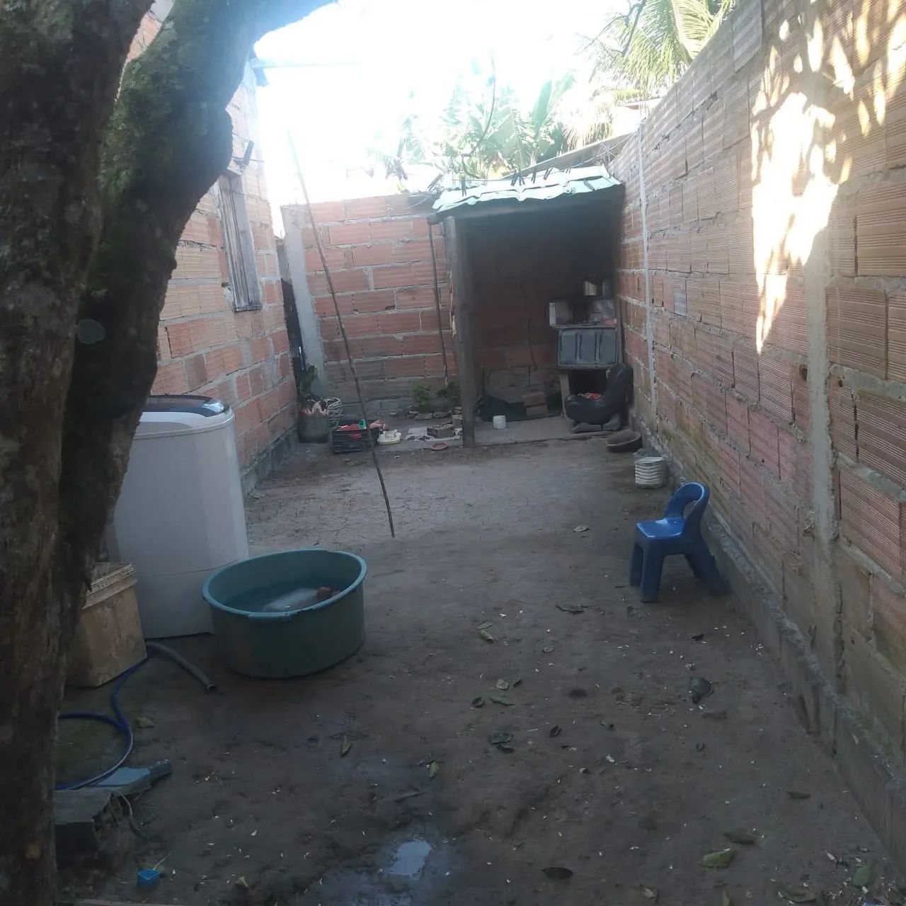 Vende-se ou troca casa em Mucuri Bahia  - Foto 3